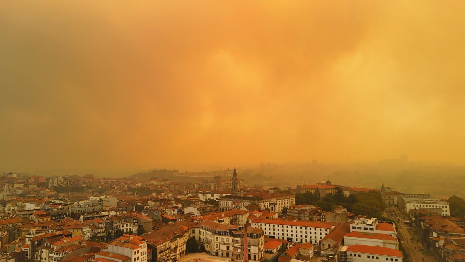 Pourquoi de gigantesques incendies au Portugal ?